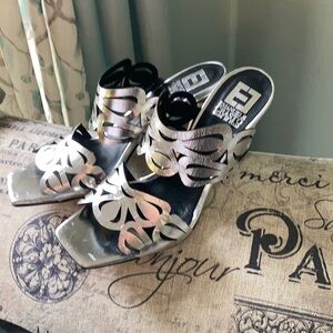 New Emanuele Crasto leather silver sandals